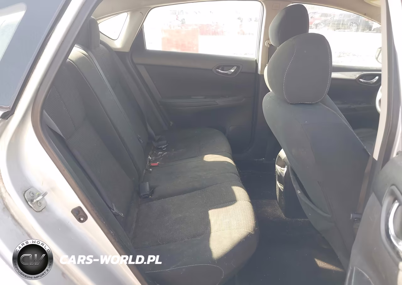 2018 Nissan Sentra S VIN:3N1AB7AP6JY291472 - 8