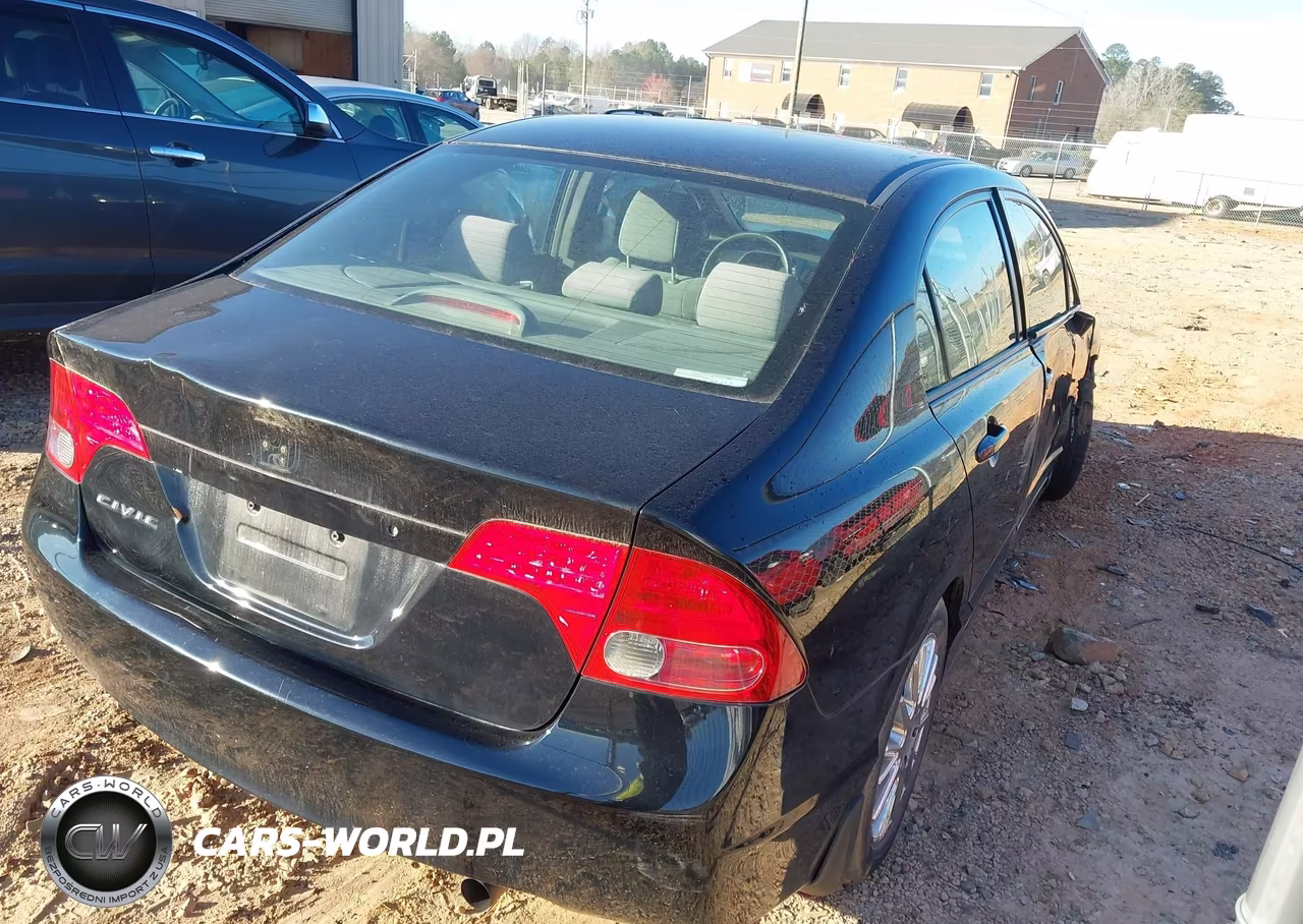 2008 Honda Civic Lx VIN:2HGFA16558H327082 - 4