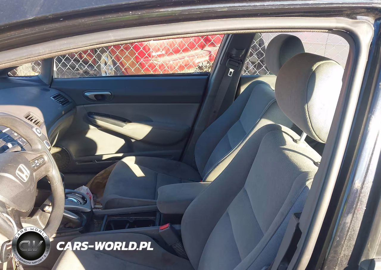 2008 Honda Civic Lx VIN:2HGFA16558H327082 - 5