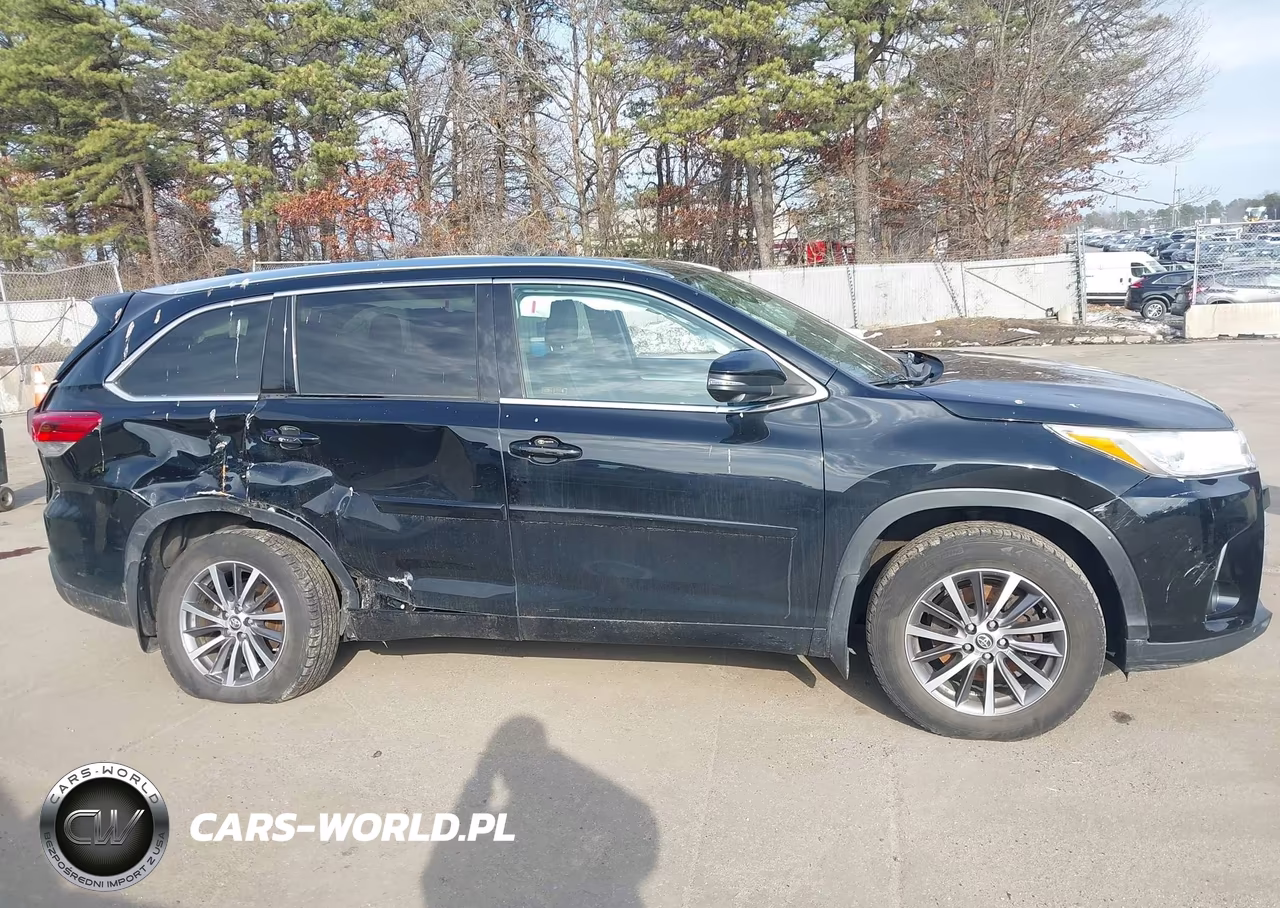 2017 Toyota Highlander Xle VIN:5TDJZRFH7HS473625 - 13