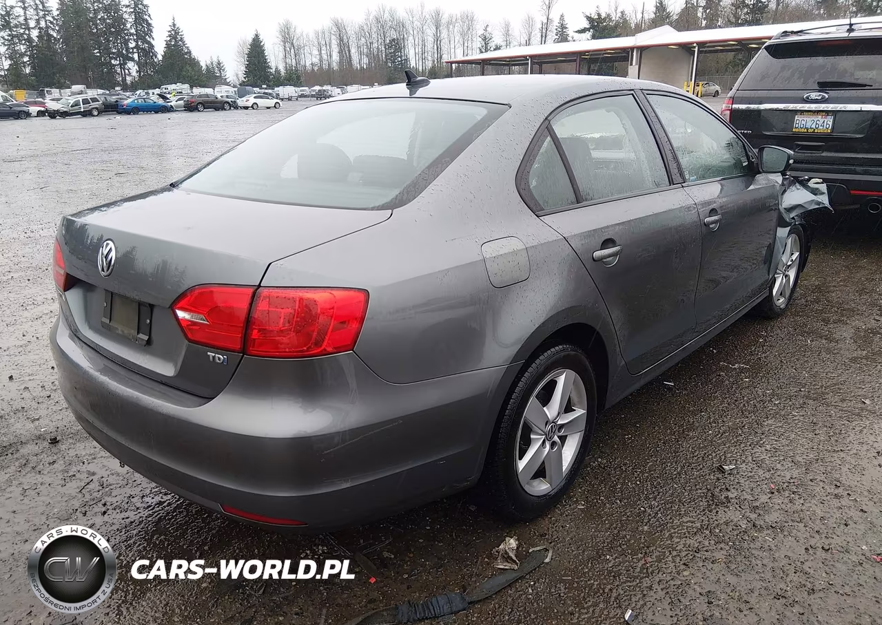 2012 Volkswagen Jetta 2.0L Tdi VIN:3VWLL7AJ5CM428052 - 4