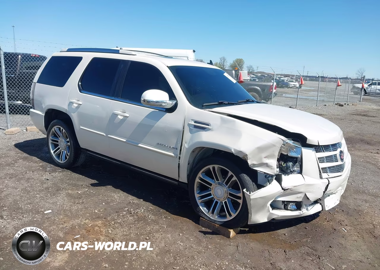2013 Cadillac Escalade Premium