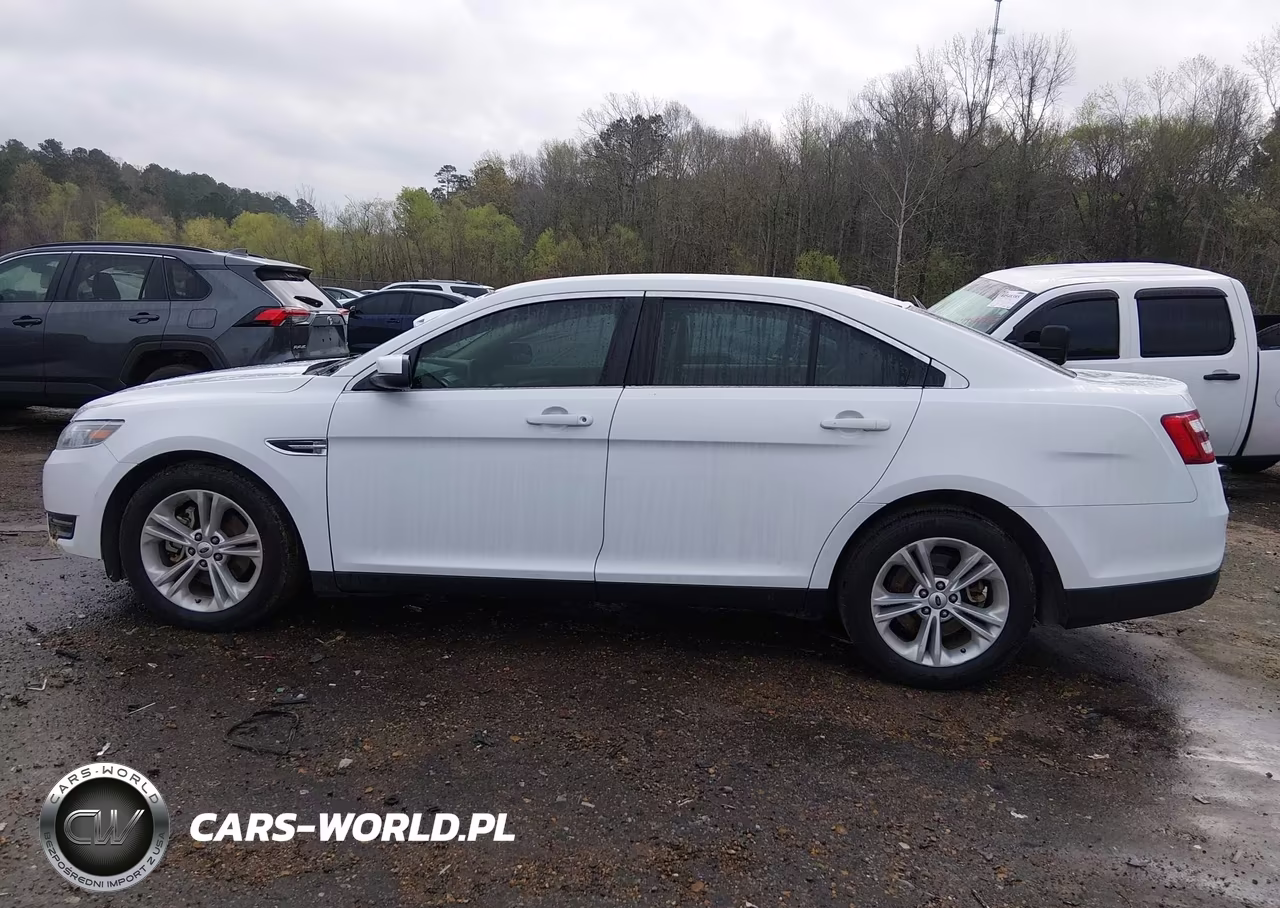 2016 Ford Taurus Sel VIN:1FAHP2E83GG112811 - 15