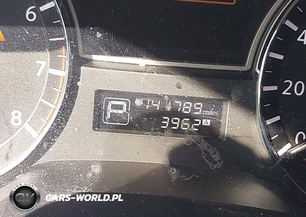 2015 Nissan Altima 2.5 Sv VIN:1N4AL3AP4FC110071 - 15
