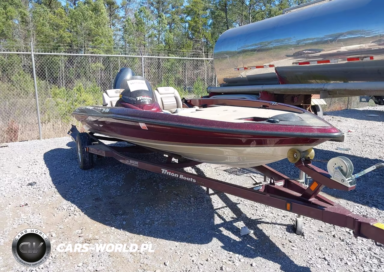 2007 Triton Boat And Trailer