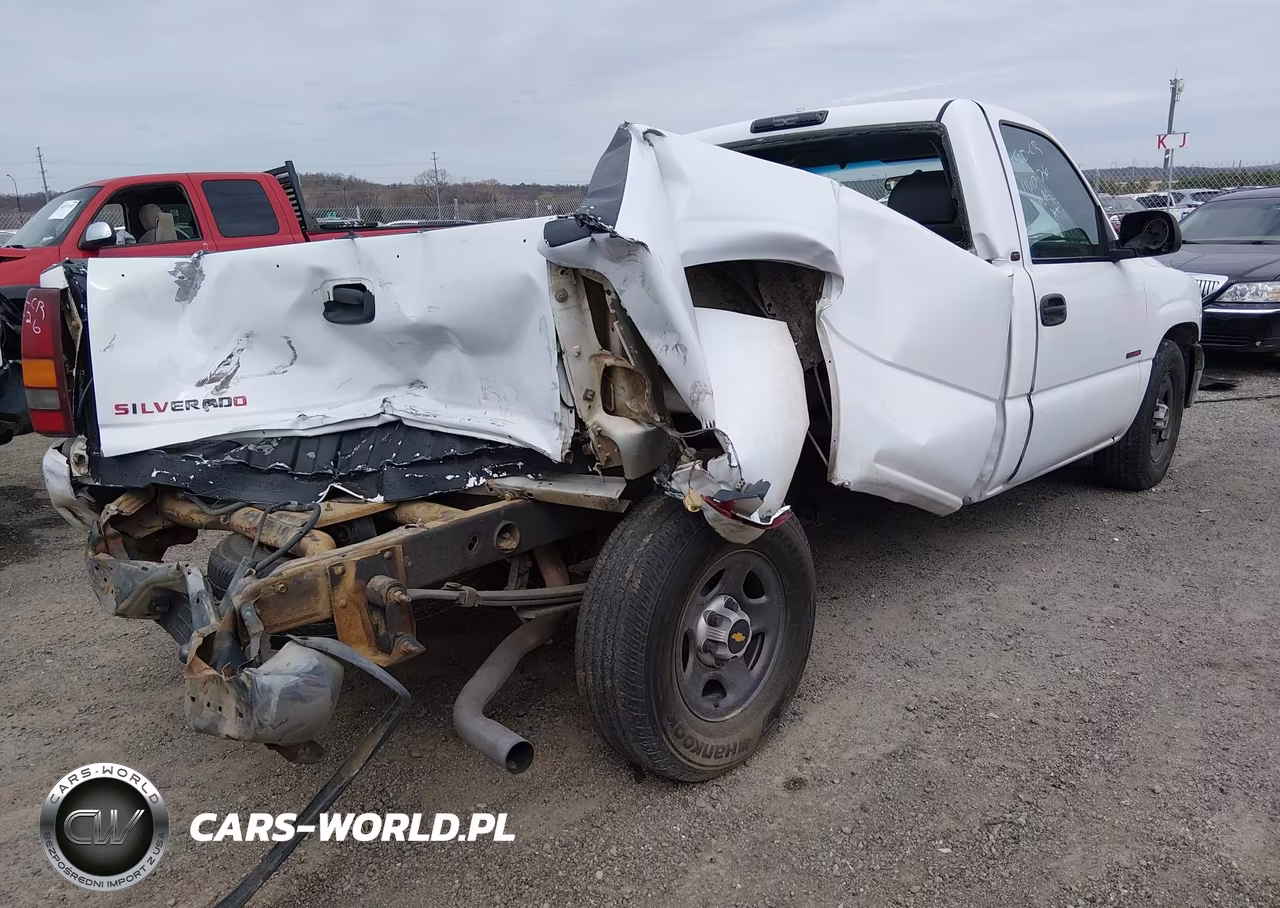 2000 Chevrolet Silverado 1500 VIN:1GCEC14T0YE297146 - 4