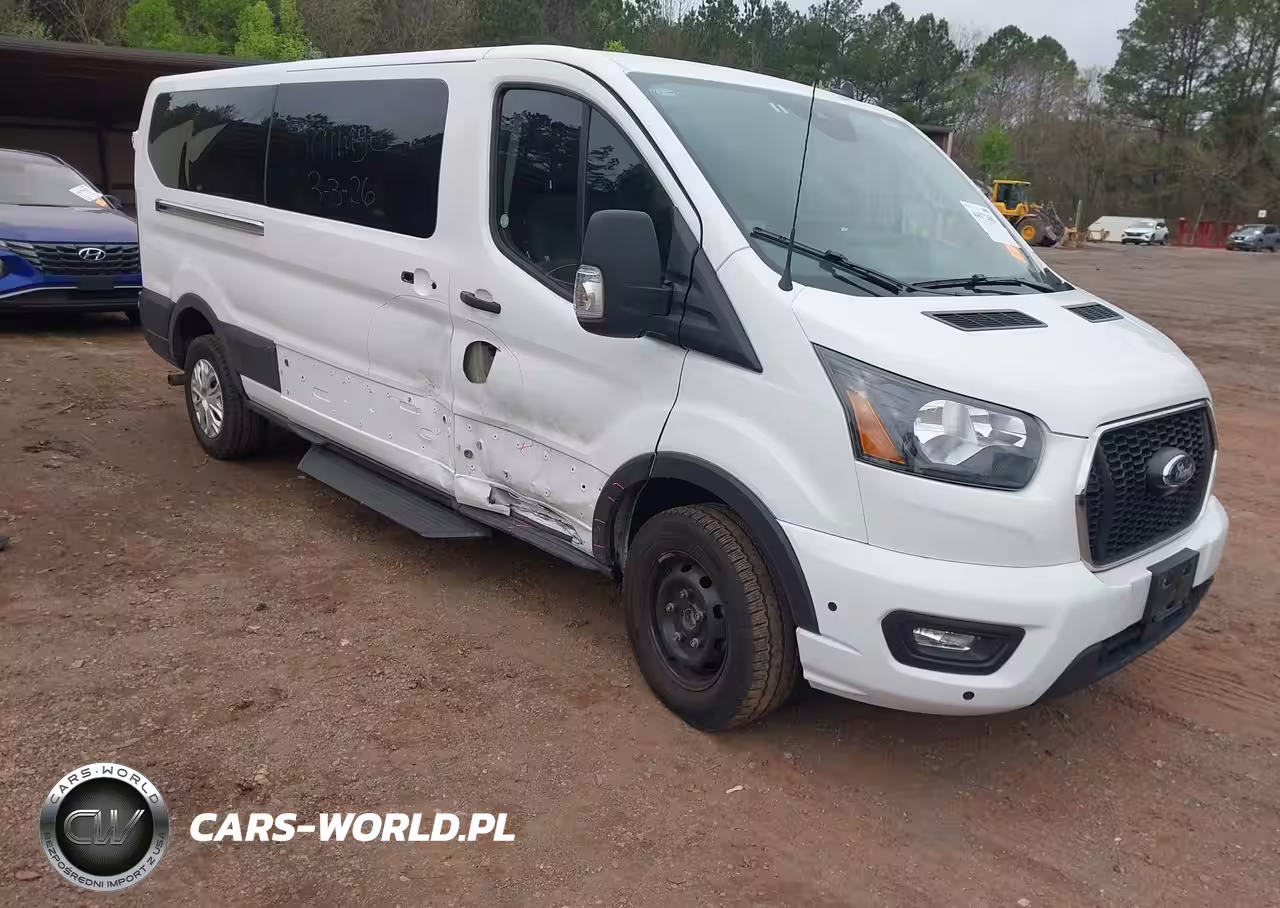 2025 Ford Transit-350 Passenger Van Xlt