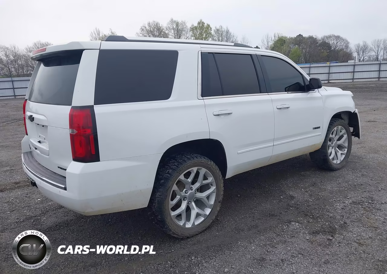 2018 Chevrolet Tahoe Premier VIN:1GNSKCKC5JR240323 - 4