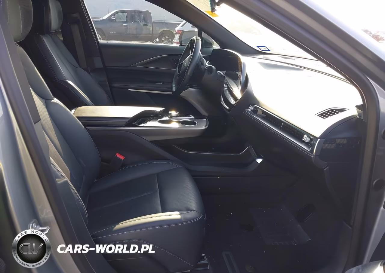 2024 Cadillac Lyriq Sport W-1Sj VIN:1GYKPVRKXRZ116217 - 5