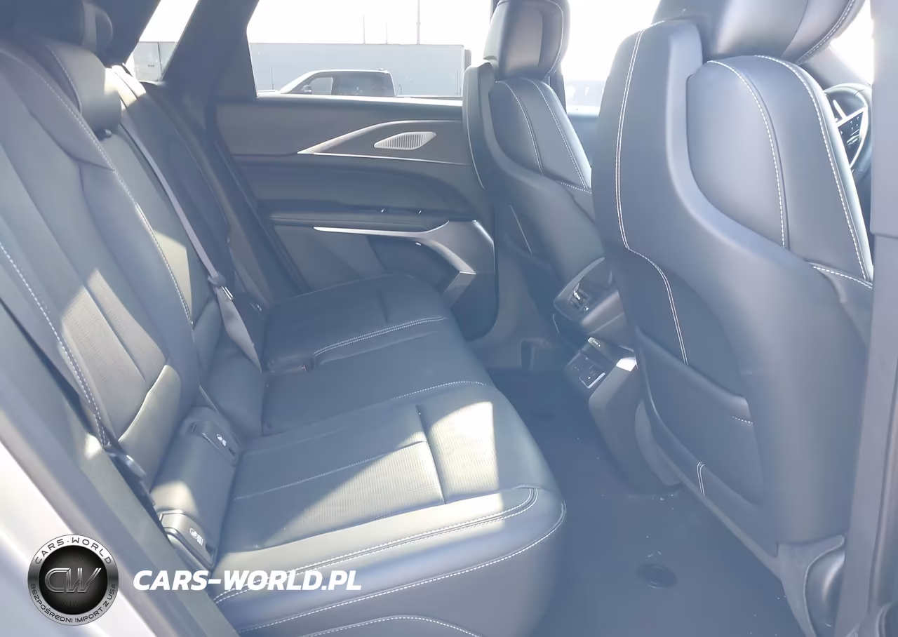 2024 Cadillac Lyriq Sport W-1Sj VIN:1GYKPVRKXRZ116217 - 8