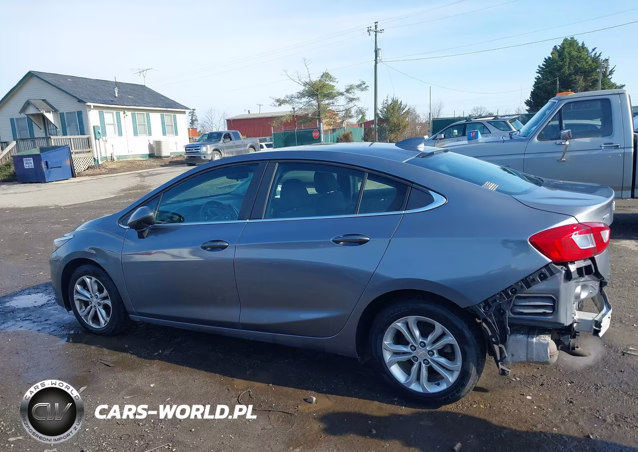 2019 Chevrolet Cruze Lt VIN:1G1BE5SMXK7139045 - 14
