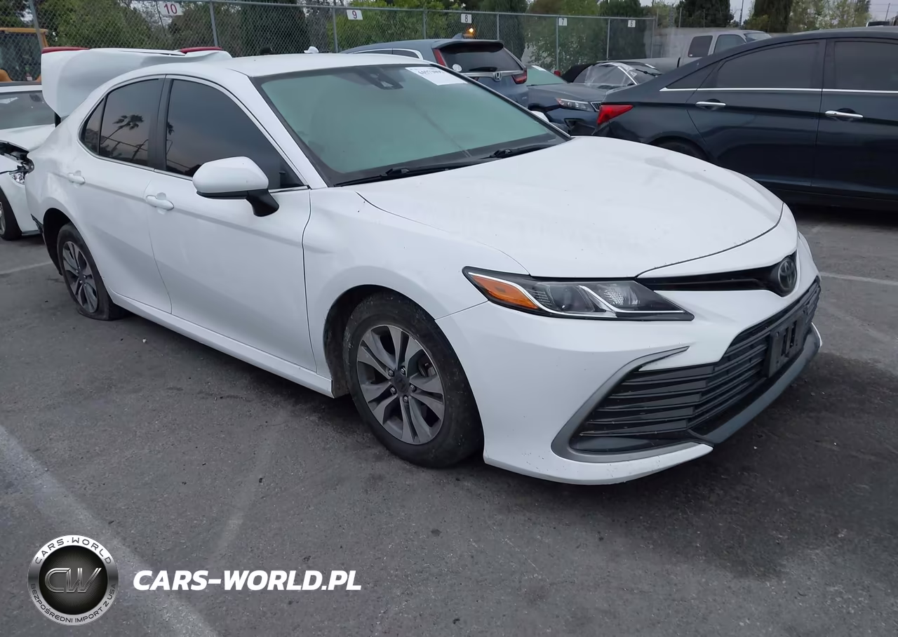 2021 Toyota Camry Le