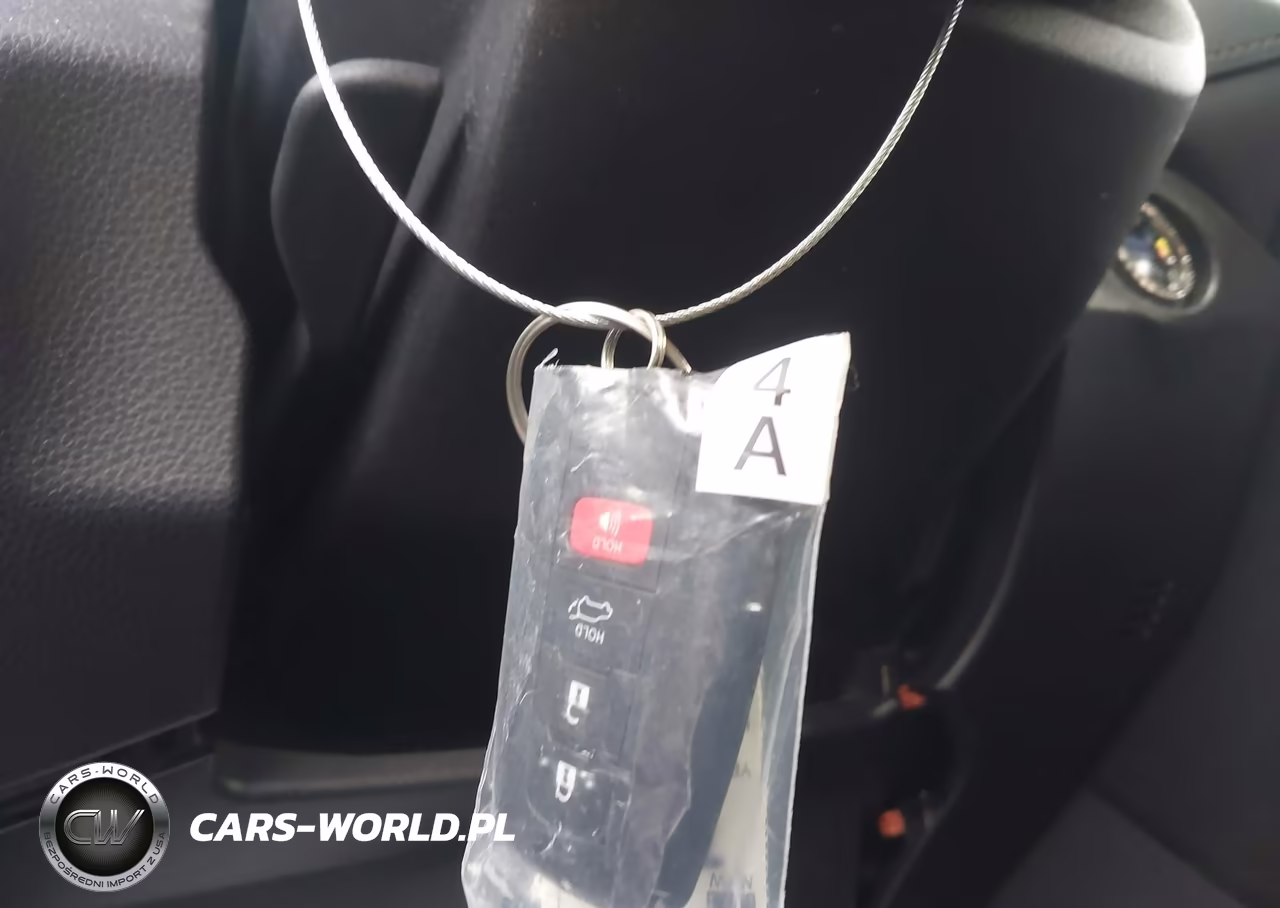 2019 Toyota Rav4 Xle VIN:JTMP1RFV2KD022418 - 11