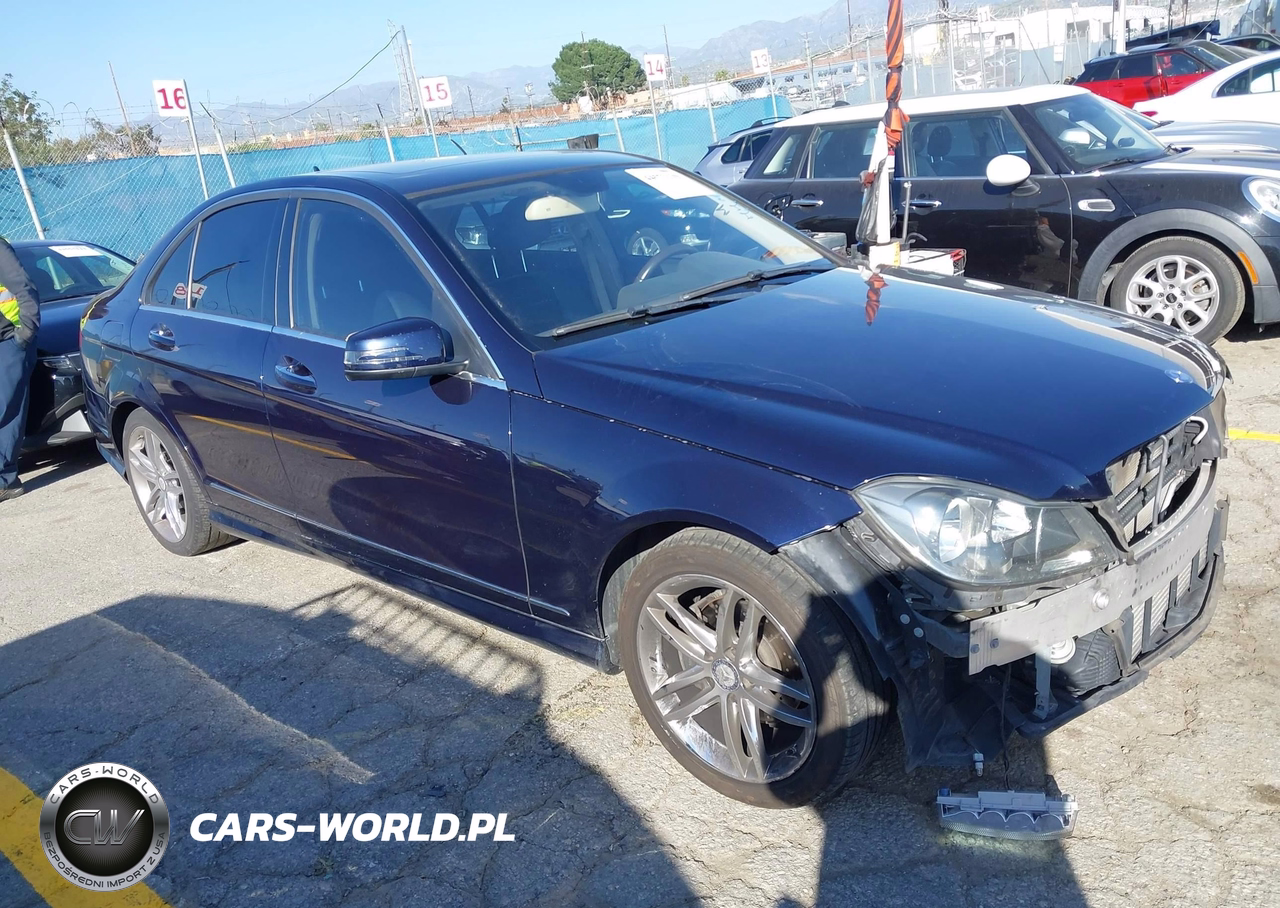 2014 Mercedes-Benz C 250 Sport