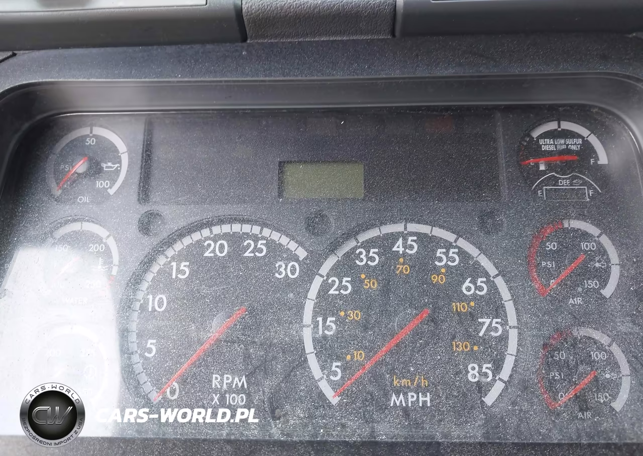 2016 Freightliner Cascadia 125 VIN:1FUJGLDV3GLGU5821 - 6