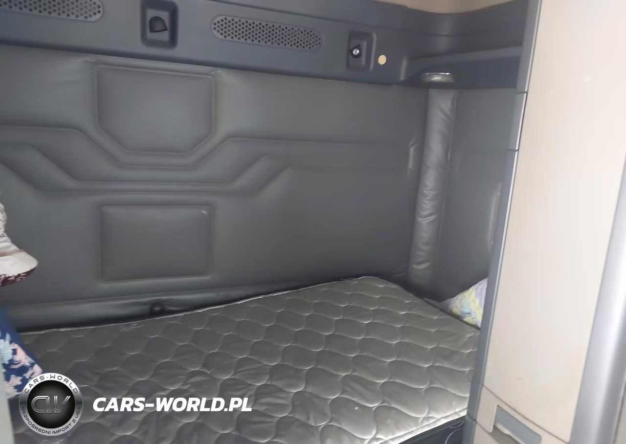 2016 Freightliner Cascadia 125 VIN:1FUJGLDV3GLGU5821 - 7