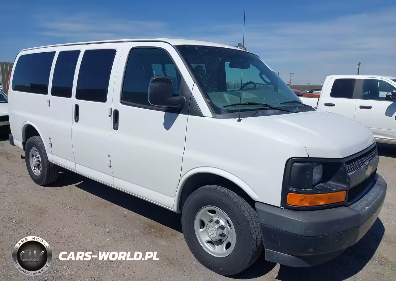 2017 Chevrolet Express 2500 Ls