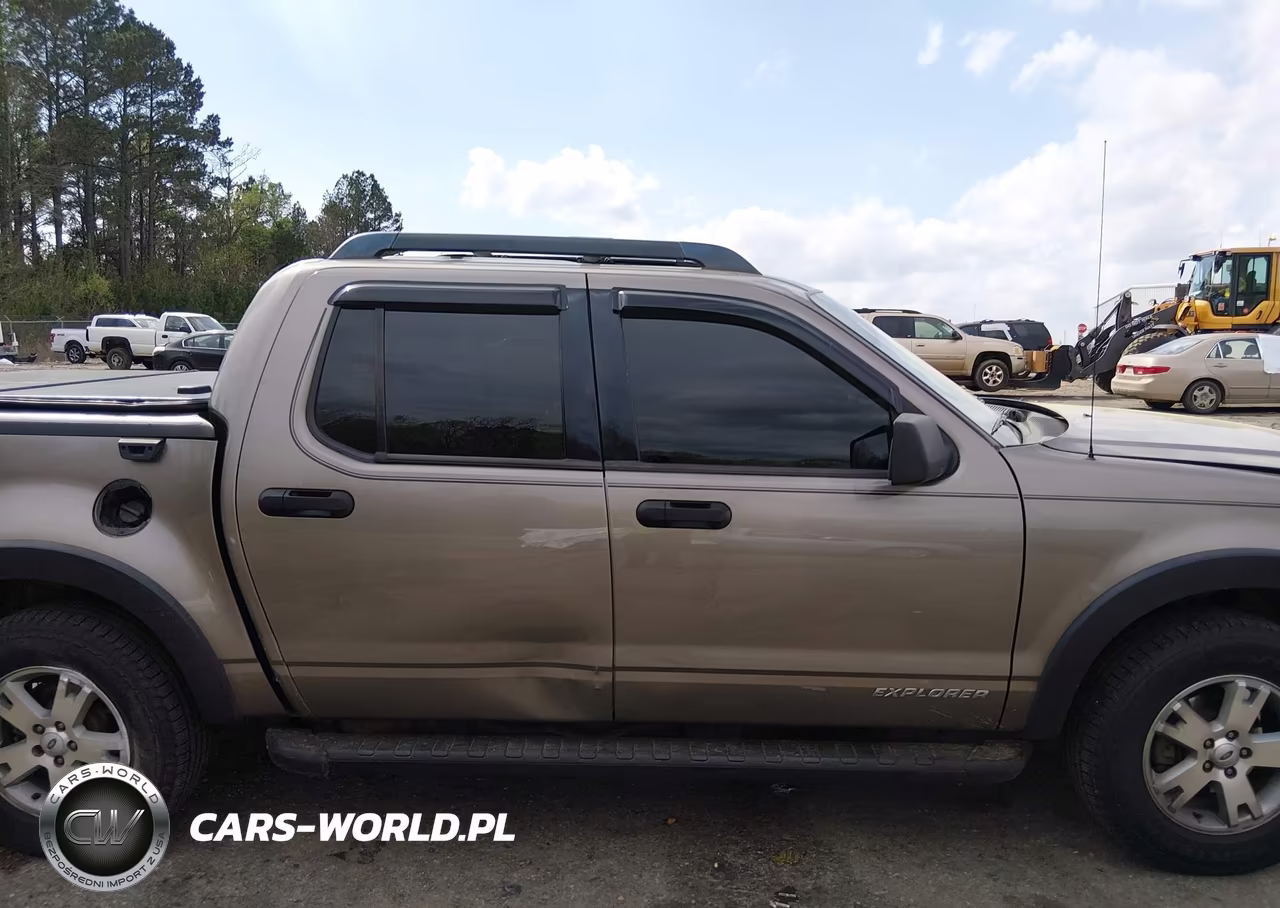 2007 Ford Explorer Sport Trac Xlt VIN:1FMEU31K67UA12504 - 13