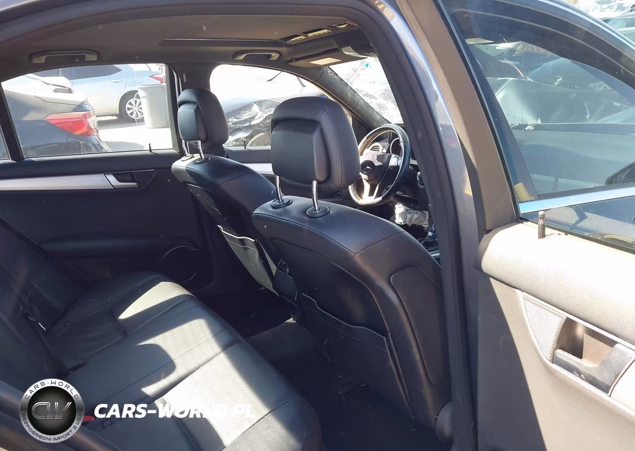 2013 Mercedes-Benz C 250 Sport VIN:WDDGF4HB8DA818916 - 8