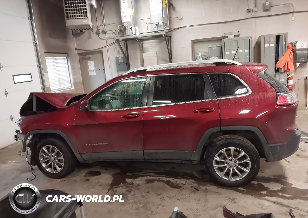 2019 Jeep Cherokee Latitude Plus 4X4 VIN:1C4PJMLB8KD181778 - 13
