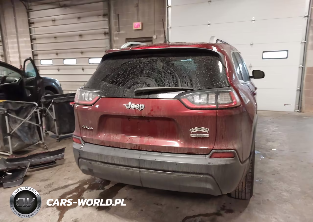 2019 Jeep Cherokee Latitude Plus 4X4 VIN:1C4PJMLB8KD181778 - 15