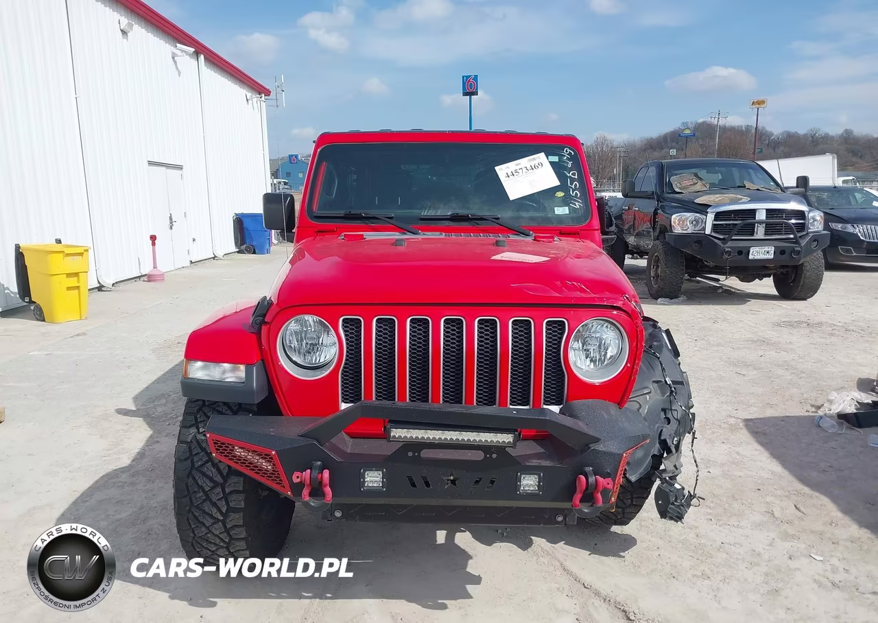 2019 Jeep Wrangler Unlimited Sahara 4X4 VIN:1C4HJXEN2KW514803 - 13