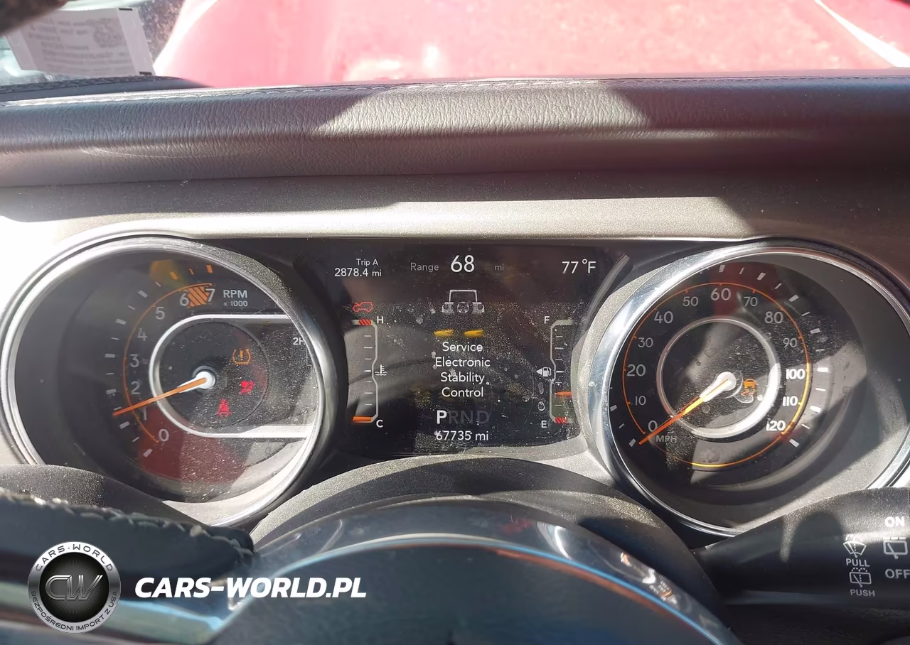 2019 Jeep Wrangler Unlimited Sahara 4X4 VIN:1C4HJXEN2KW514803 - 7