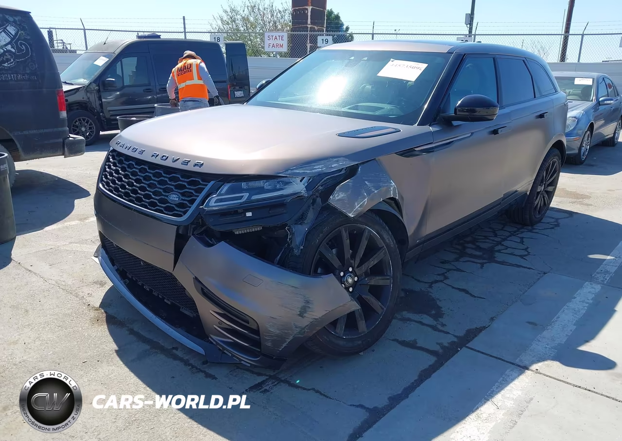 2020 Land Rover Range Rover Velar P250 R-Dynamic S VIN:SALYK2EXXLA275199 - 6