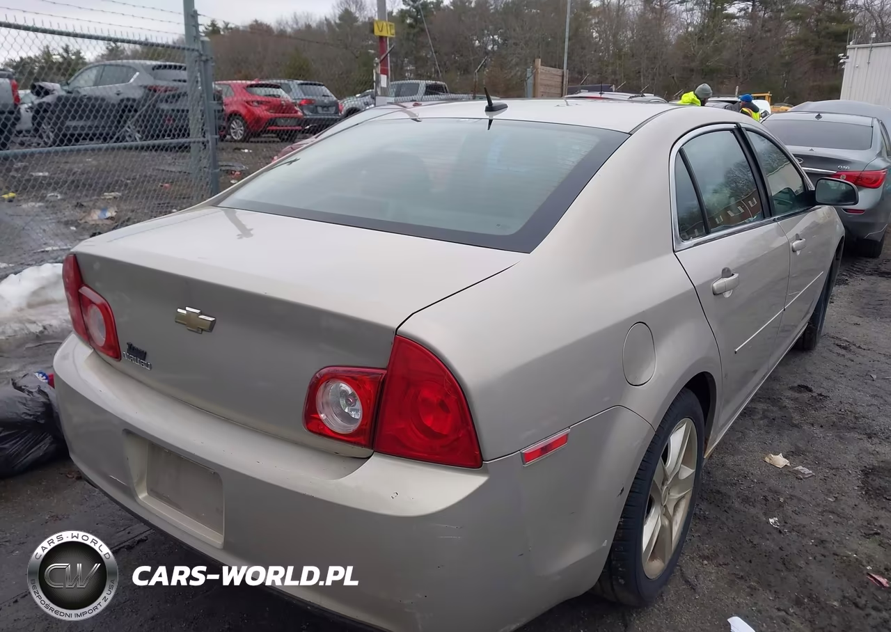 2011 Chevrolet Malibu Ls VIN:1G1ZB5E19BF202263 - 4