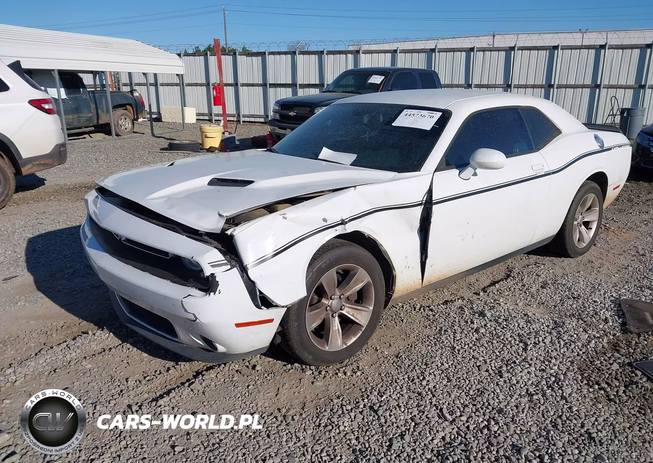 2017 Dodge Challenger Sxt VIN:2C3CDZAG4HH666176 - 2