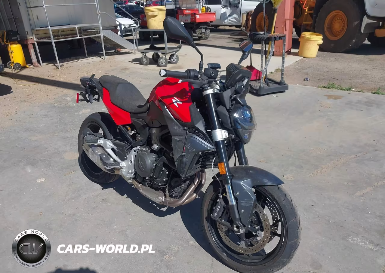 2024 BMW F 900 R – zdjęcie 1 z 13