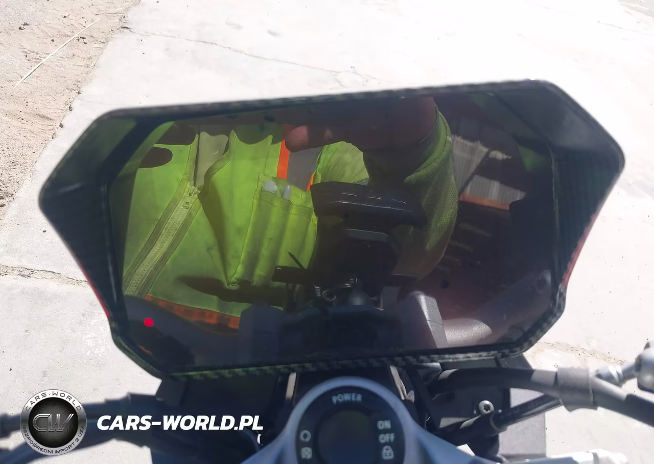 2024 BMW F 900 R VIN:WB10K1301R6J54851 - 7