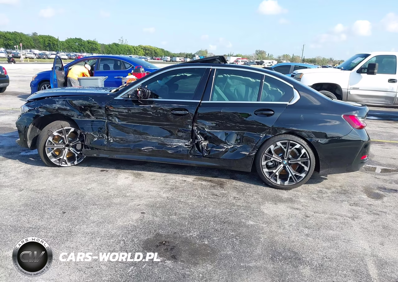2025 BMW 330I VIN:3MW69CW02S8F24281 - 13