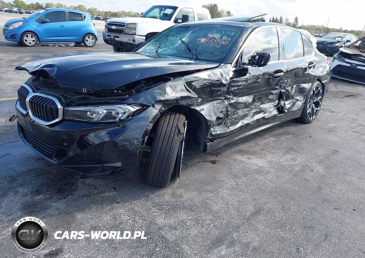 2025 BMW 330I VIN:3MW69CW02S8F24281 - 6