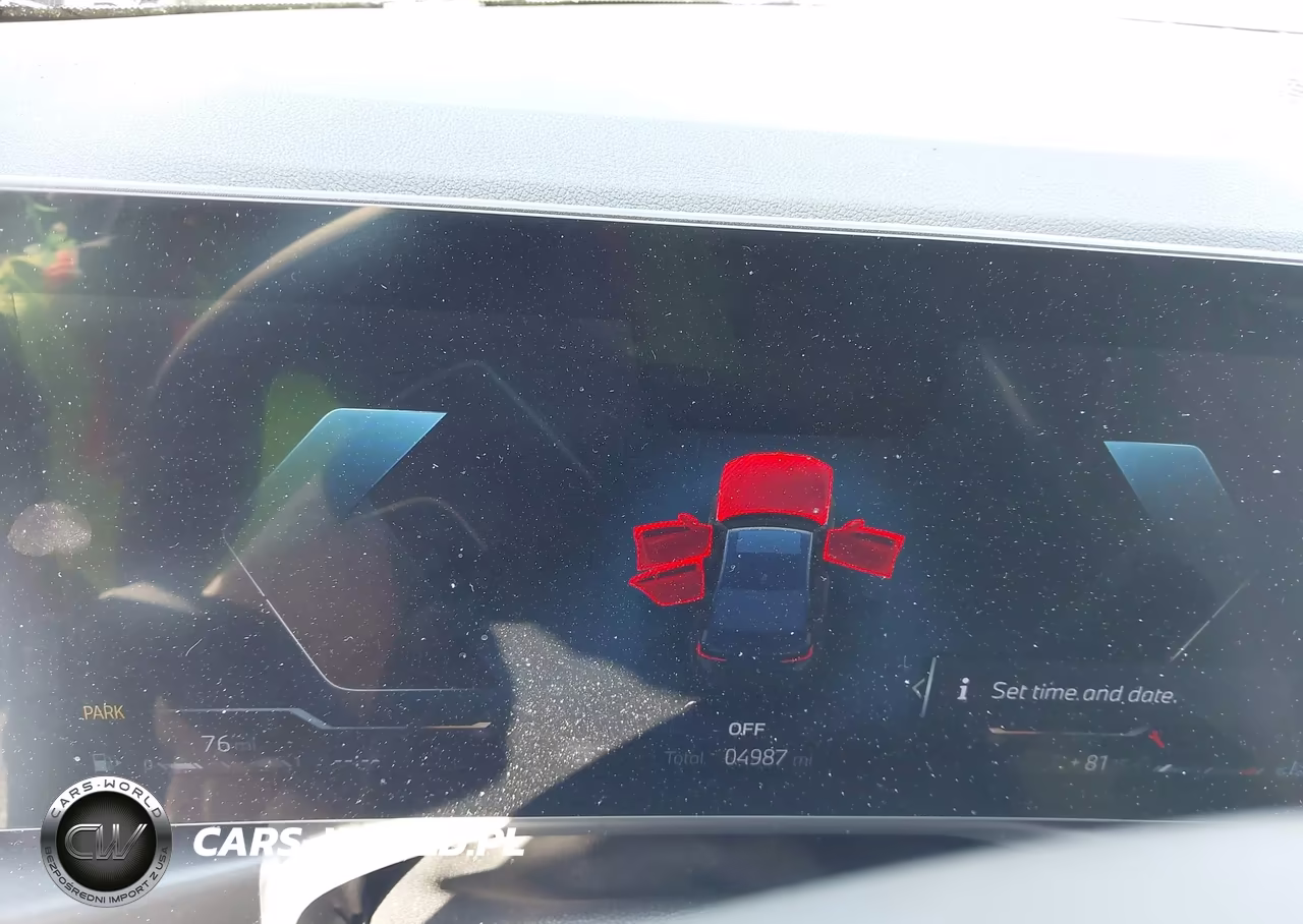 2025 BMW 330I VIN:3MW69CW02S8F24281 - 7