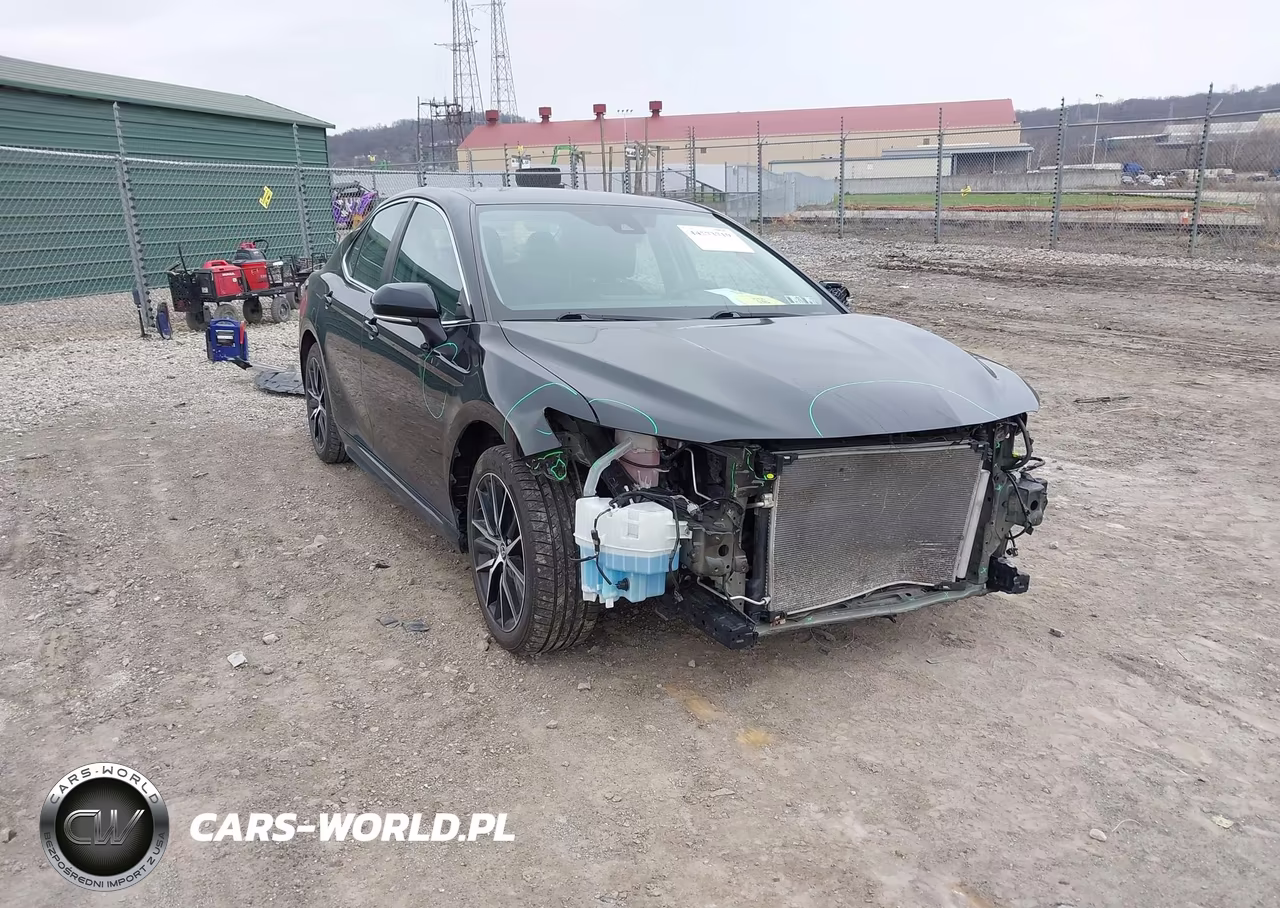 2022 Toyota Camry Se
