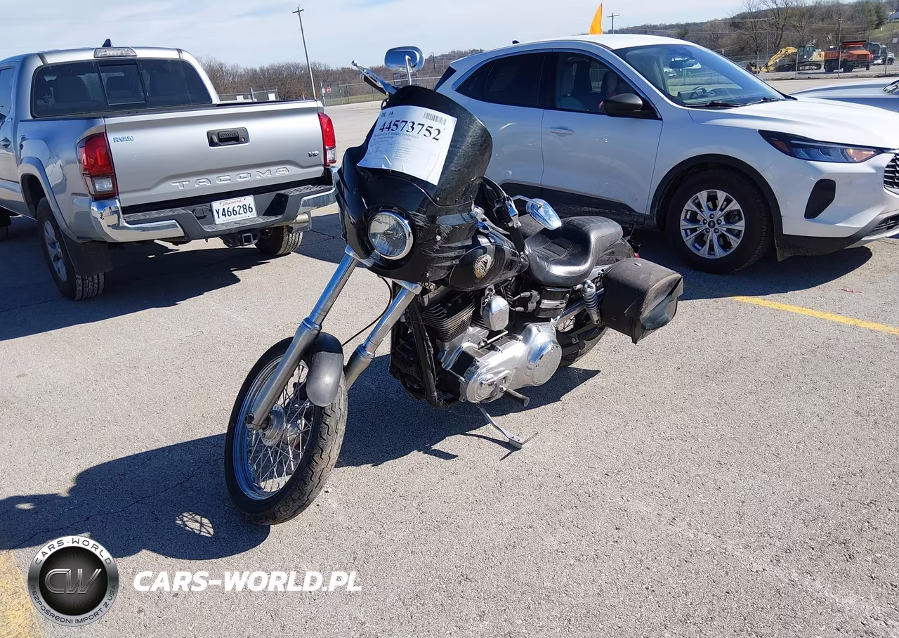 2011 Harley-Davidson Fxdc VIN:1HD1GV414BC305646 - 2