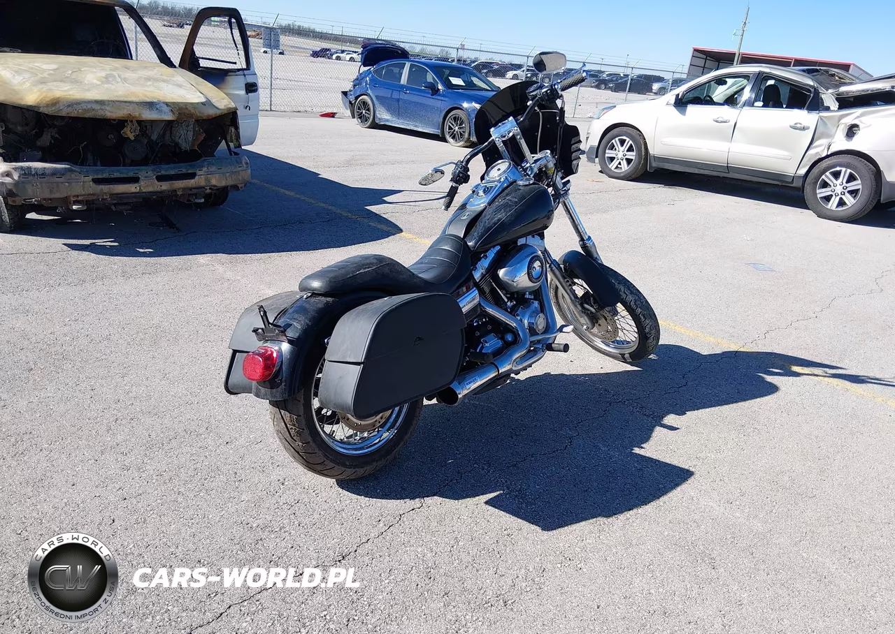 2011 Harley-Davidson Fxdc VIN:1HD1GV414BC305646 - 4