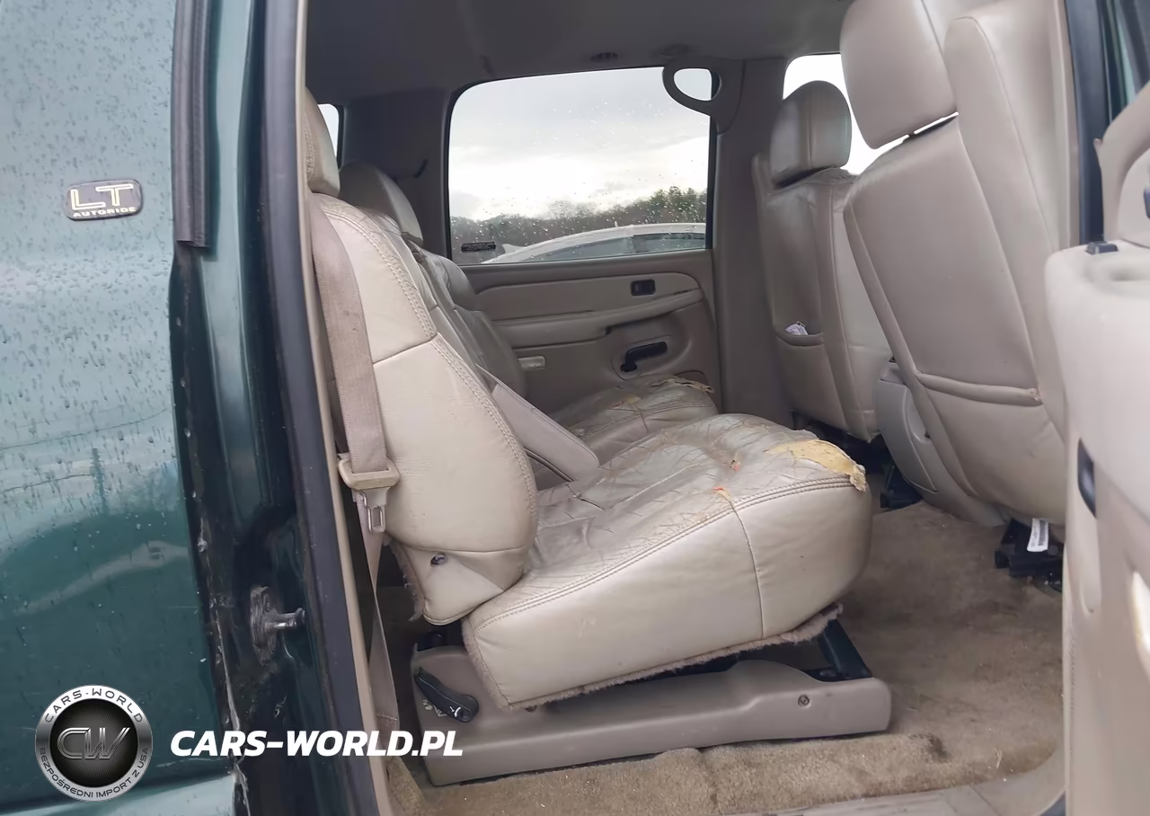 2002 Chevrolet Suburban K1500 VIN:1GNFK16Z22J258508 - 8