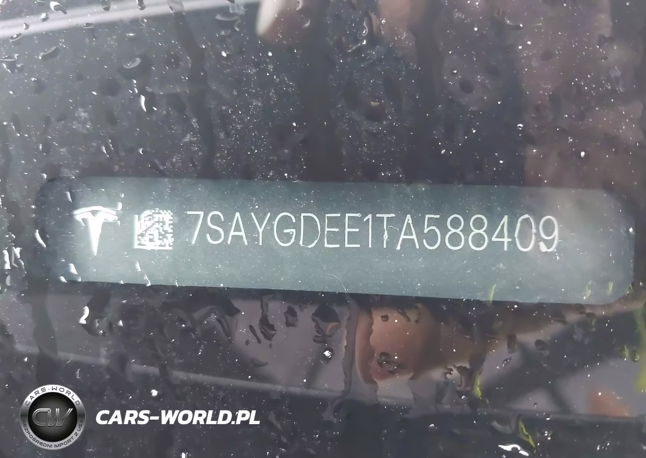 2026 Tesla Model Y All-Wheel Drive-Long Range Launch Series-Premium All-Wheel Drive VIN:7SAYGDEE1TA588409 - 9