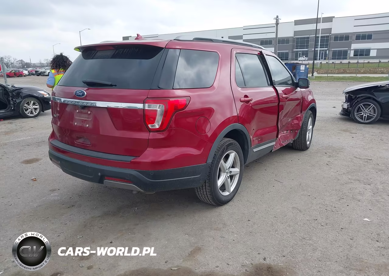 2019 Ford Explorer Xlt VIN:1FM5K7D82KGA08311 - 4