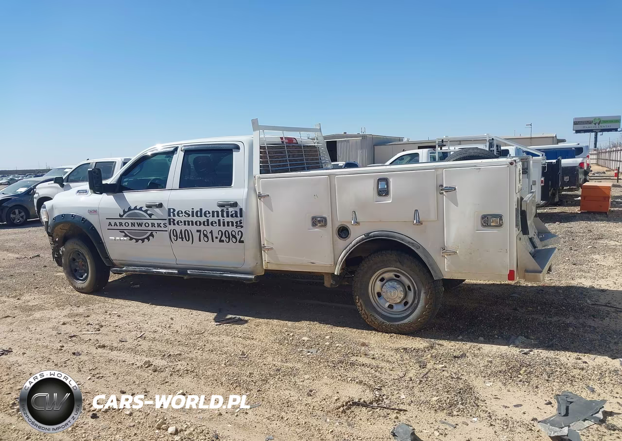 2021 Ram 2500 Tradesman 4X2 8' Box VIN:3C6UR4HJ5MG645067 - 14