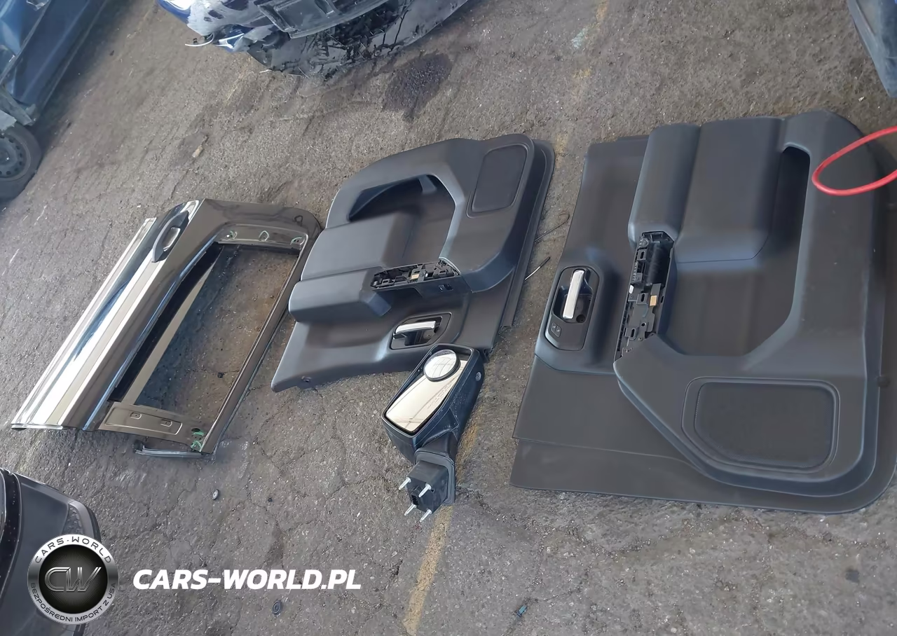 2021 Chevrolet Silverado 1500 2Wd Short Bed Custom VIN:3GCPWBEK1MG244177 - 12