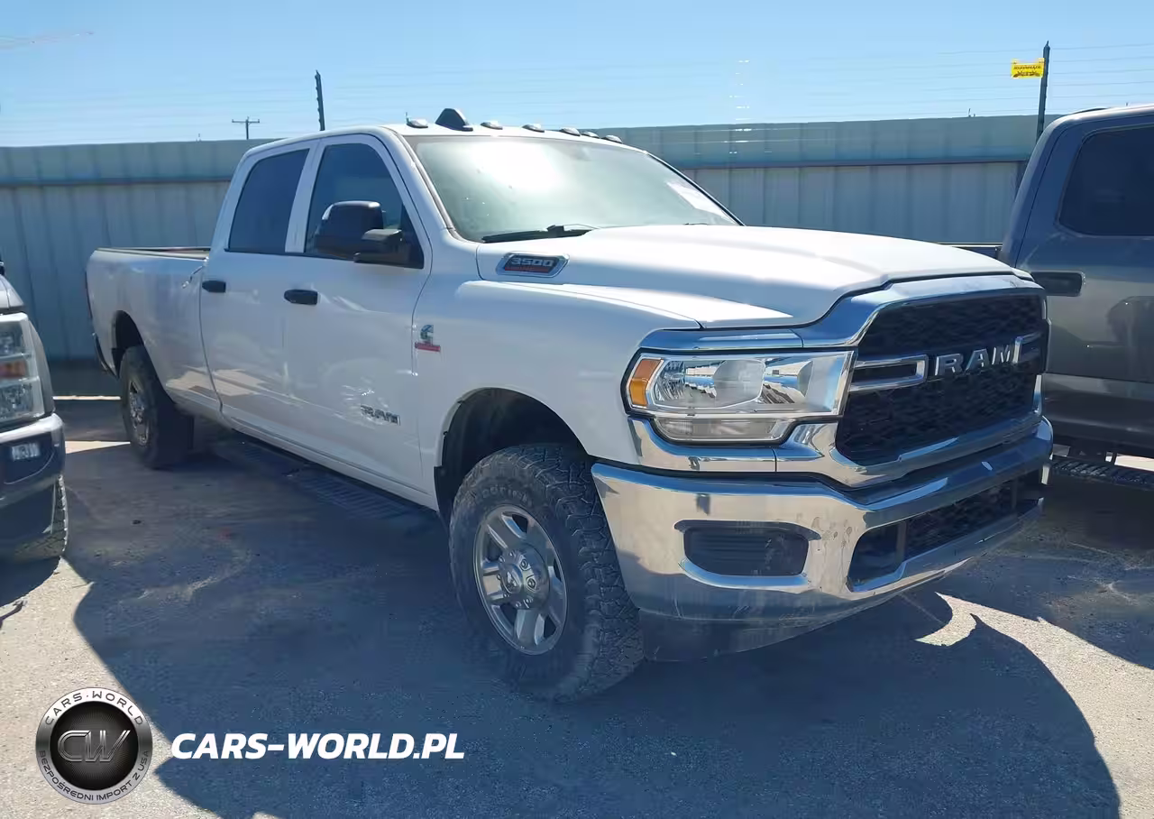 2022 Ram 3500 Tradesman 4X4 8' Box