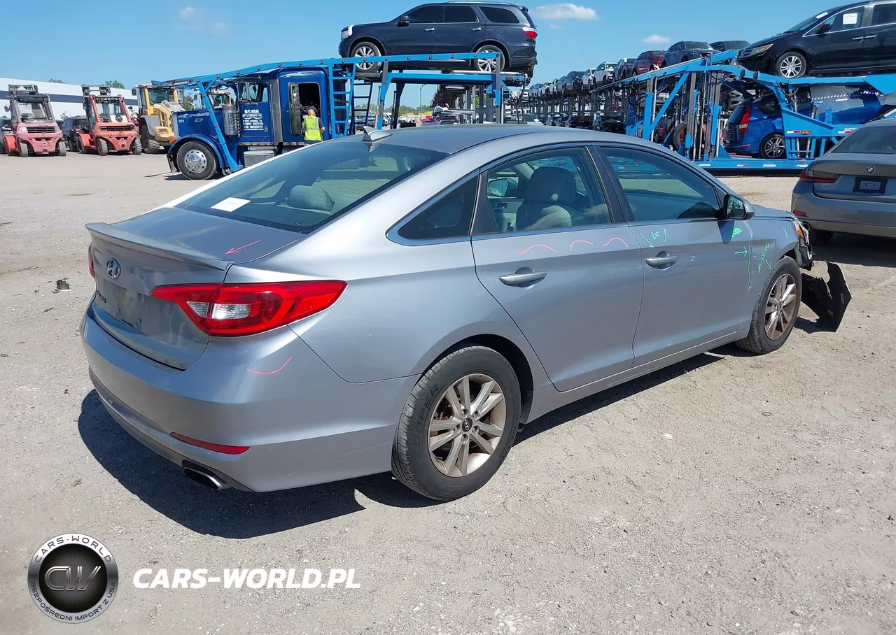 2016 Hyundai Sonata Se VIN:5NPE24AF5GH321023 - 4