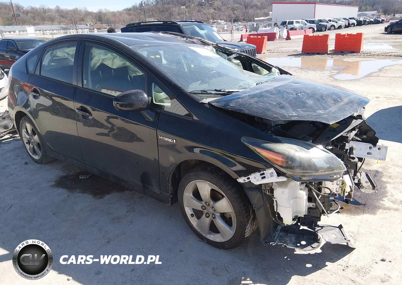 TOYOTA – zdjęcie 1 z 17