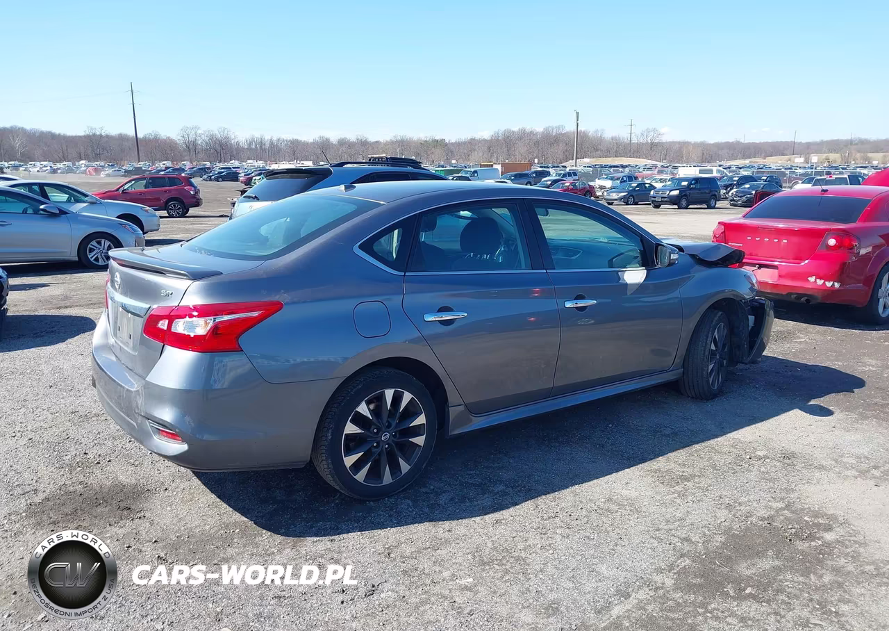 2019 Nissan Sentra Sr VIN:3N1AB7AP8KY352631 - 4