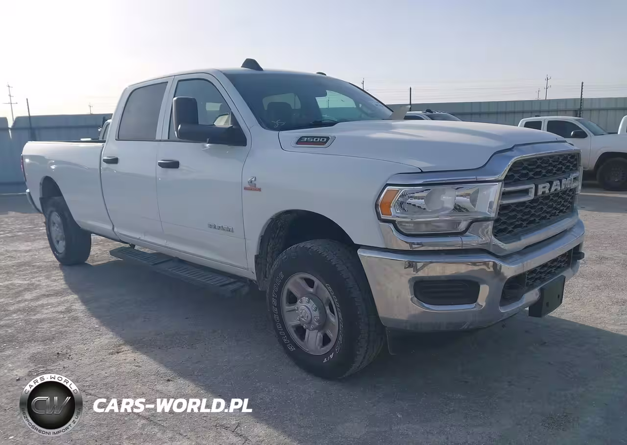 2022 Ram 3500 Tradesman 4X4 8' Box
