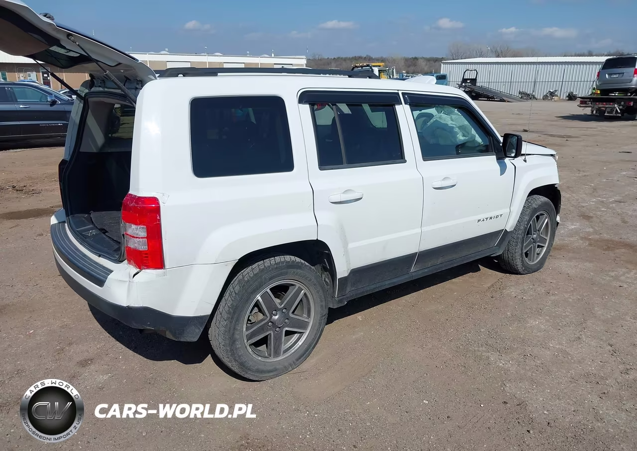2014 Jeep Patriot Sport VIN:1C4NJRBB2ED841629 - 4