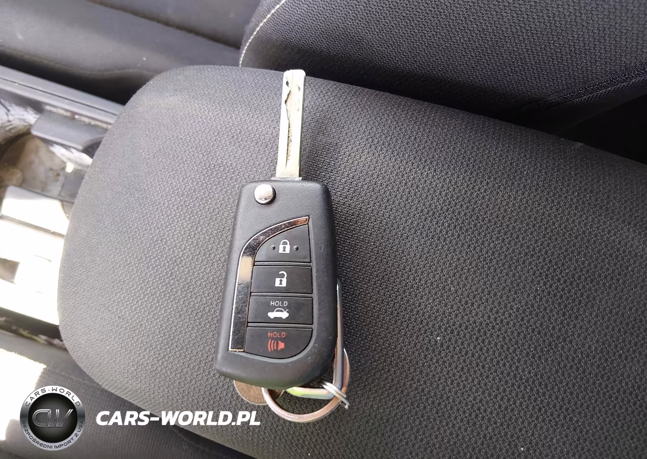 2024 Toyota Corolla Hybrid Le VIN:JTDBCMFEXR3041354 - 11